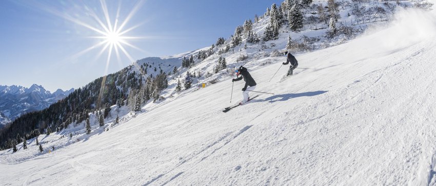 Snowshoeing and ski tours in Val d’Ega/Eggental