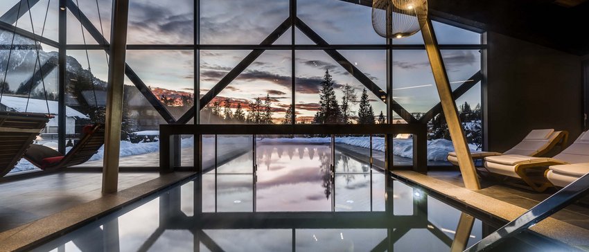 Massages, baths, and more: wellness hotel in the Dolomites