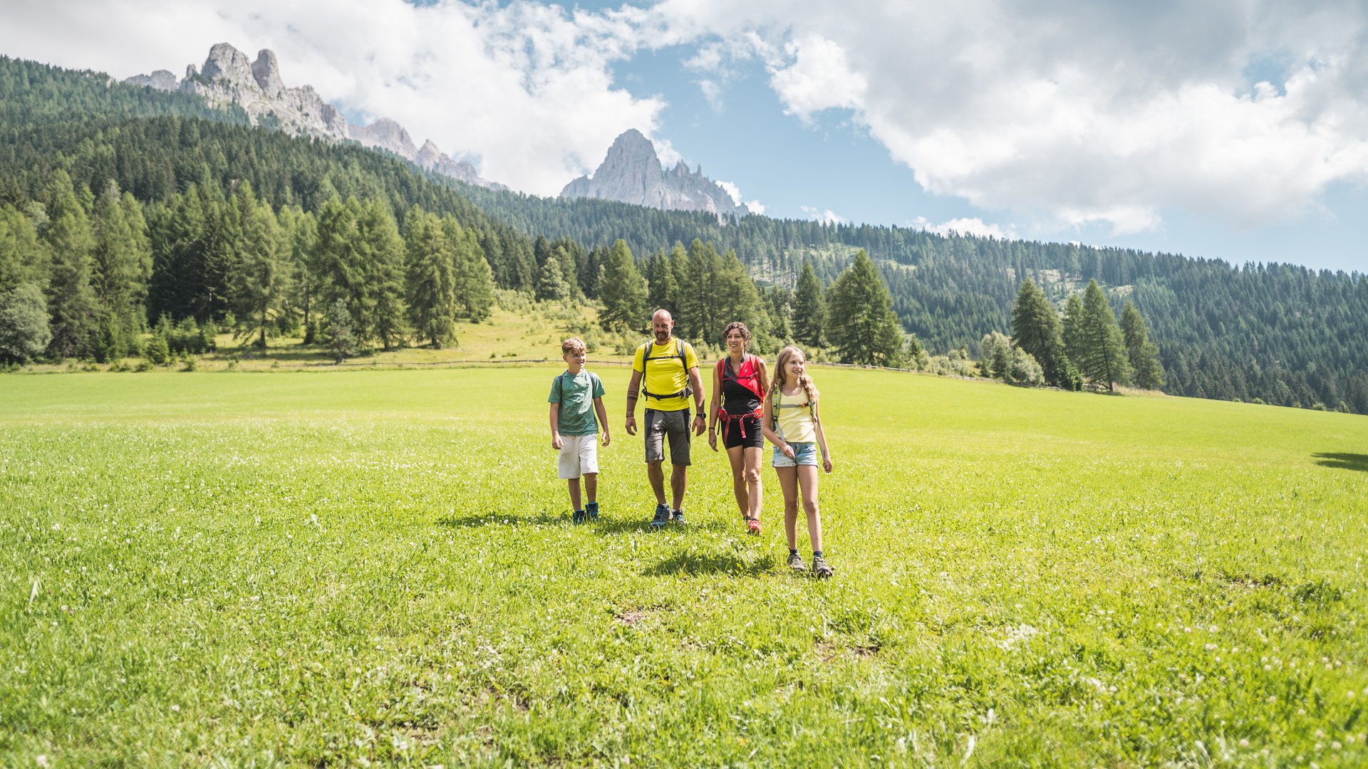 Your hiking hotel in the Dolomites at Mt Catinaccio