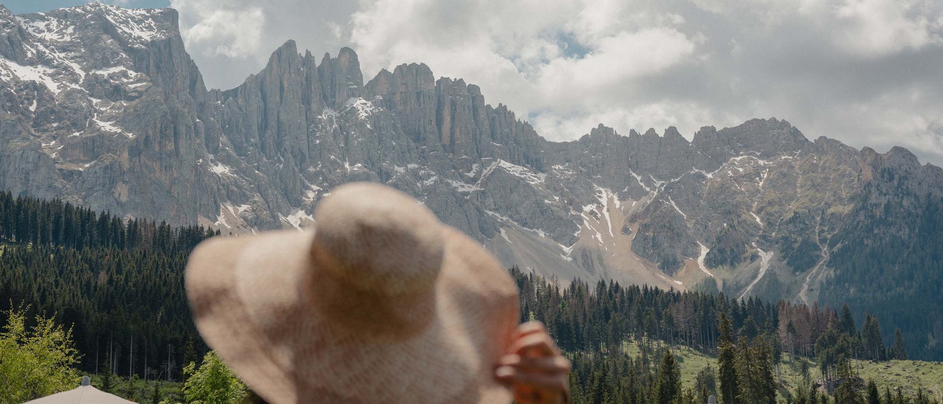 Sommerangebote & Long Stay im Hotel Alpenrose Sommerangebote & Long Stay im Hotel Alpenrose