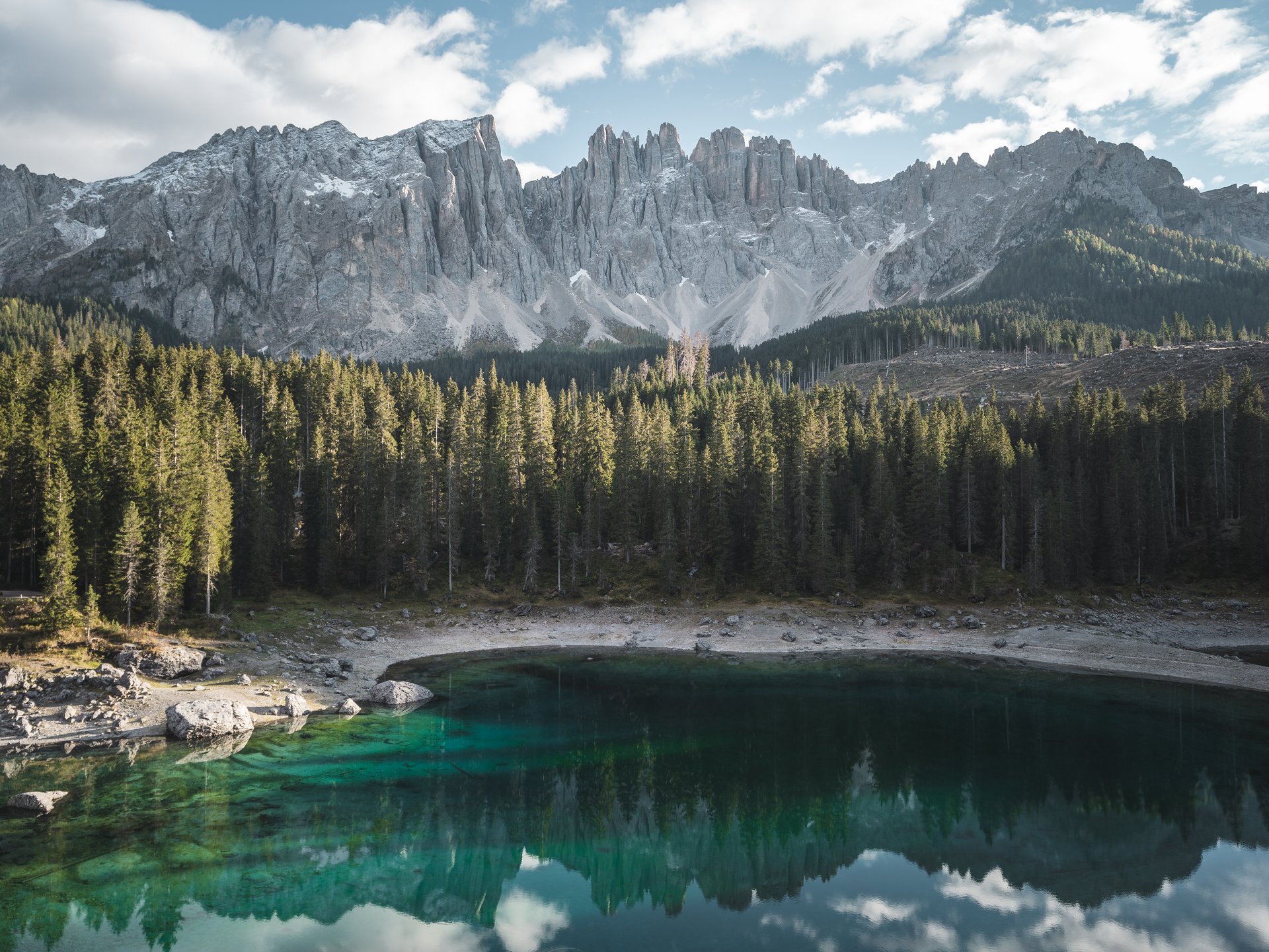 Lake Carezza/Karersee, South Tyrol: Hotel Alpenrose